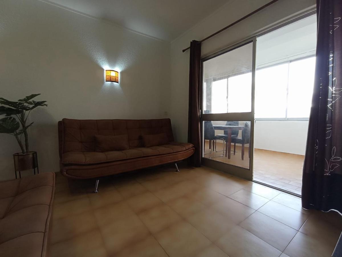 Love Shack Flat In Quarteira Center Exterior photo
