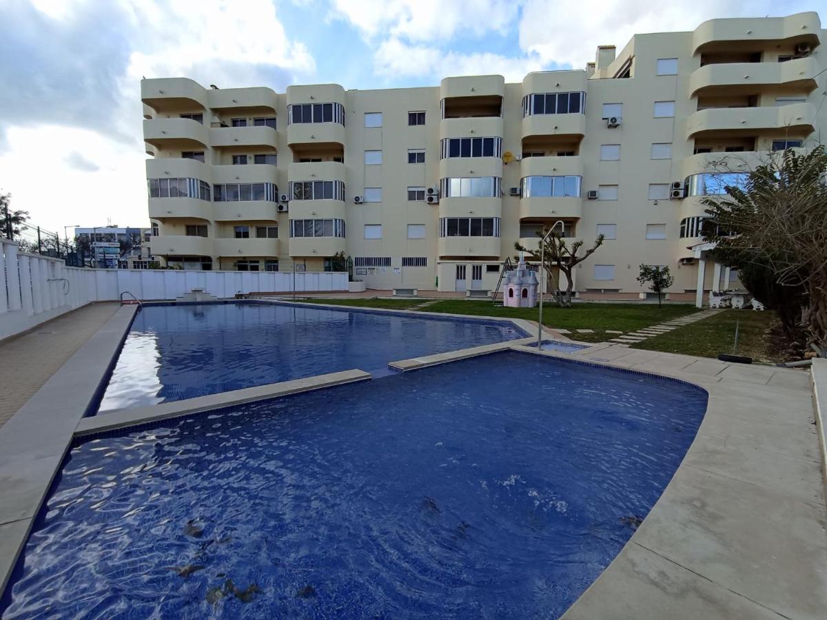 Love Shack Flat In Quarteira Center Exterior photo